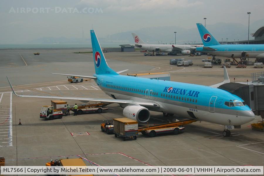 HL7566, Boeing 737-8B5 C/N 29985, Korean Airlines