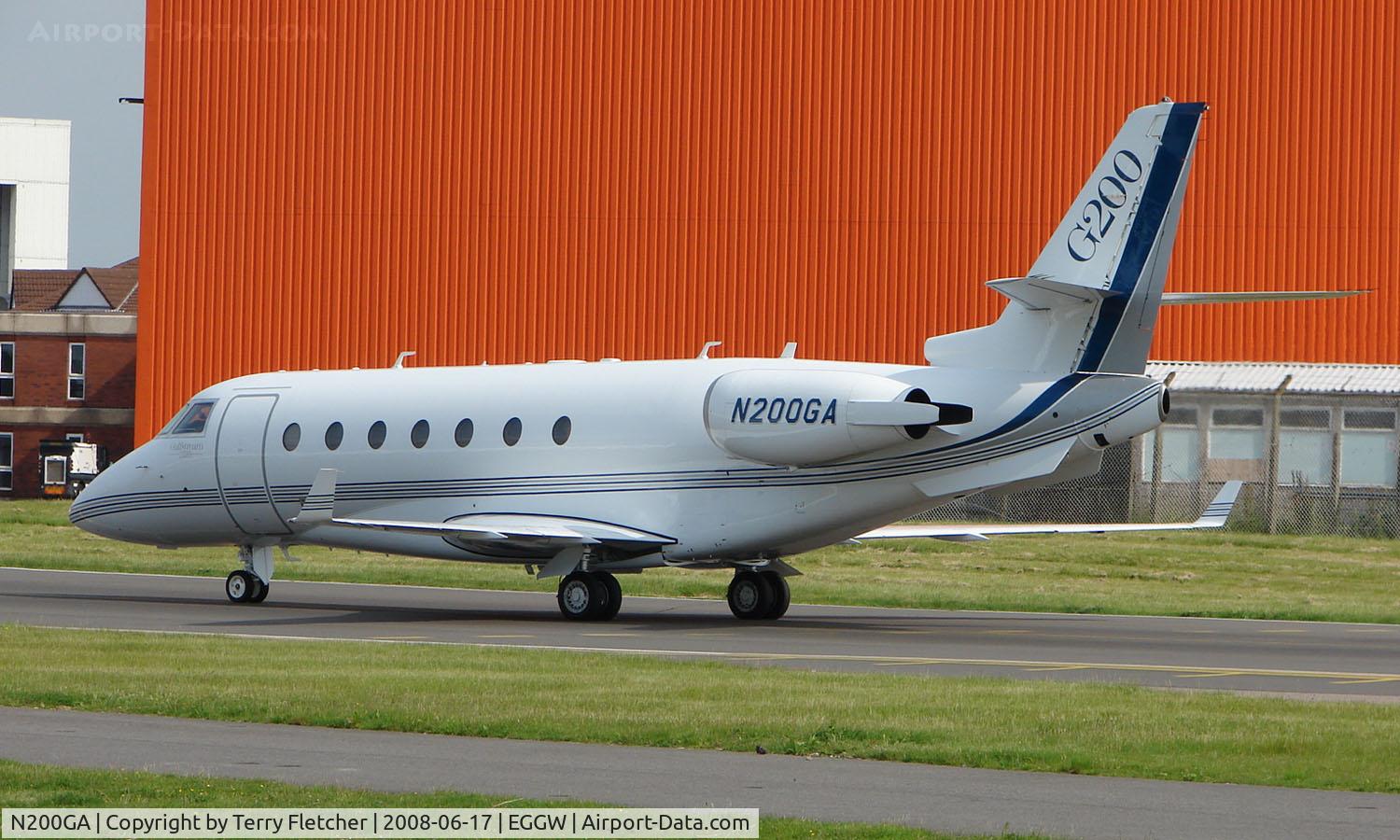 N200GA, 2008 Israel Aircraft Industries Gulfstream 200 C/N 173, Galaxy msn 173 arrives in Luton en route Kefalonia