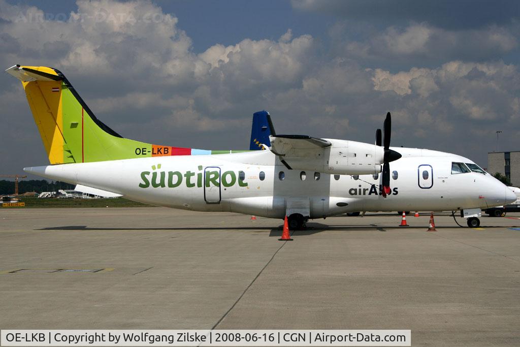 OE-LKB, 1995 Dornier 328-110 C/N 3036, visitor