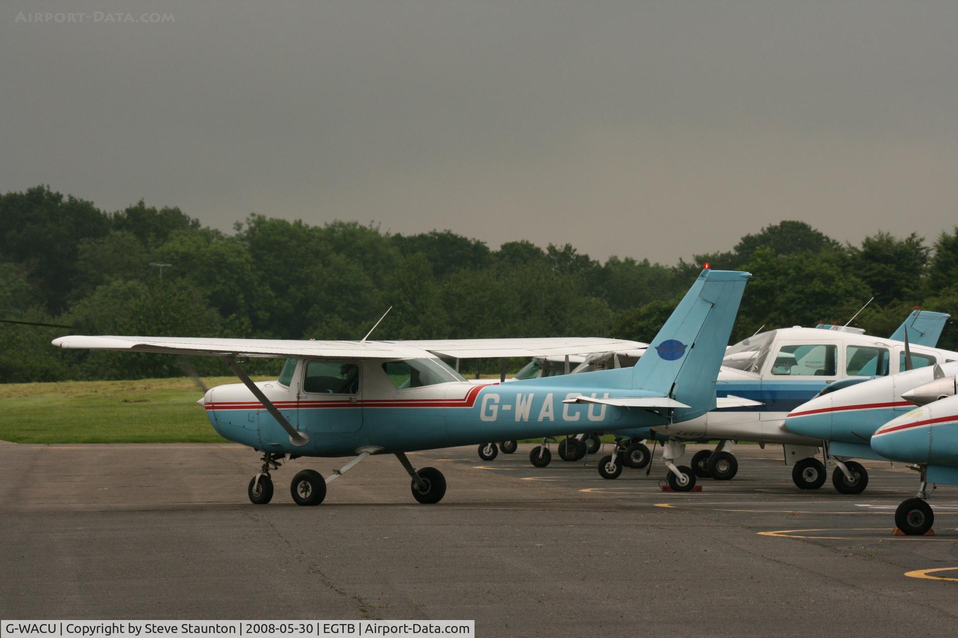 G-WACU, 1982 Reims Cessna FA152 C/N 0380, Taken at Wycombe Air Park using my new Sigma 50 to 500 APO DG HSM lens (The Beast)