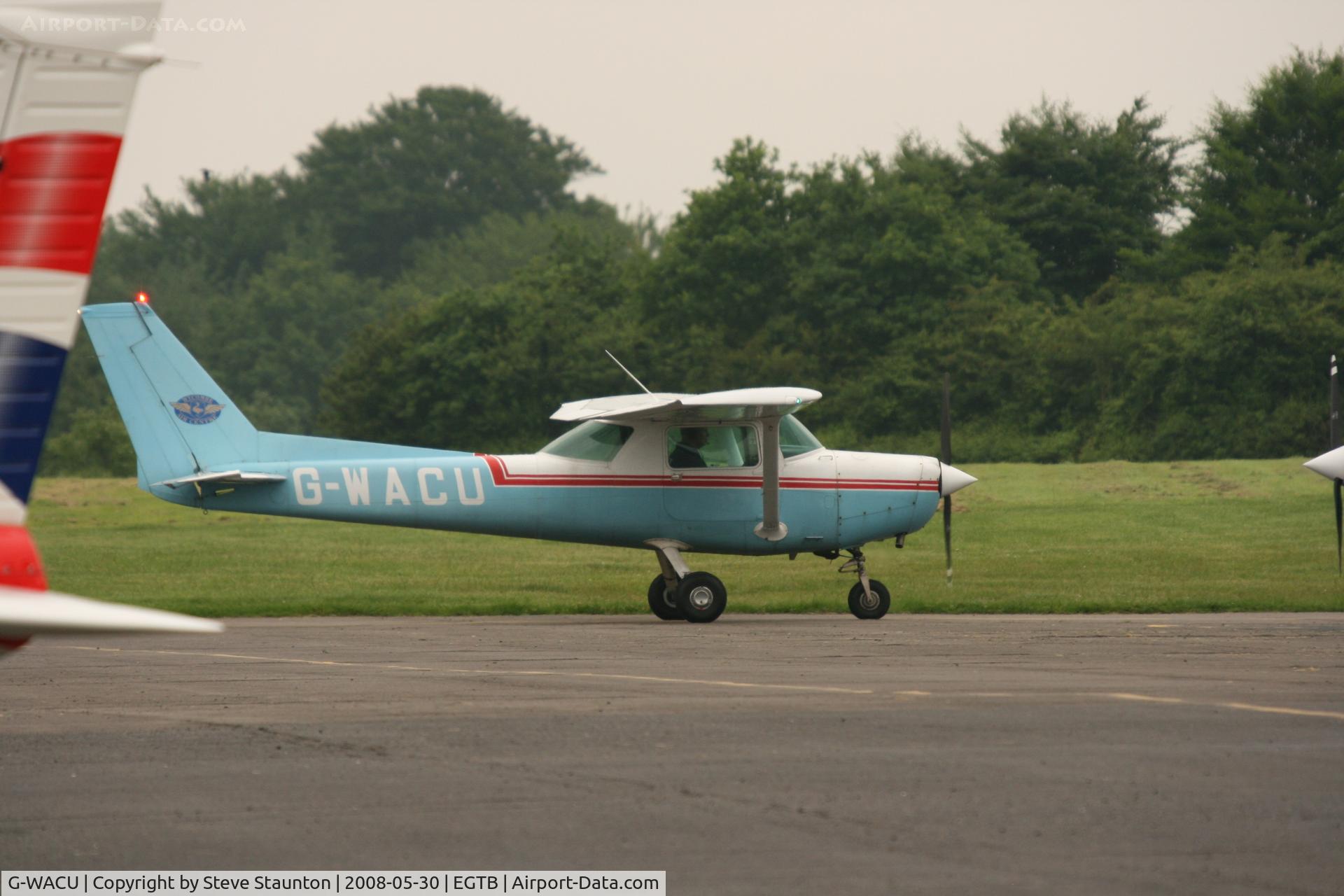 G-WACU, 1982 Reims Cessna FA152 C/N 0380, Taken at Wycombe Air Park using my new Sigma 50 to 500 APO DG HSM lens (The Beast)