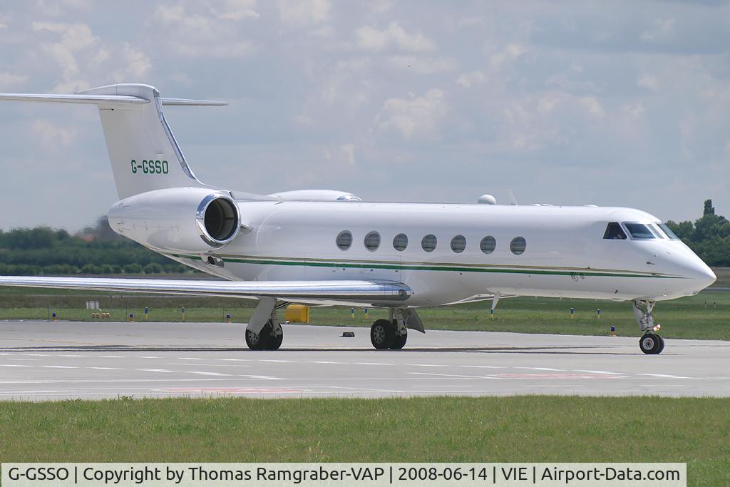 G-GSSO, 2004 Gulfstream Aerospace GV-SP (G550) C/N 5019, TAG Aviation Gulfstream 5