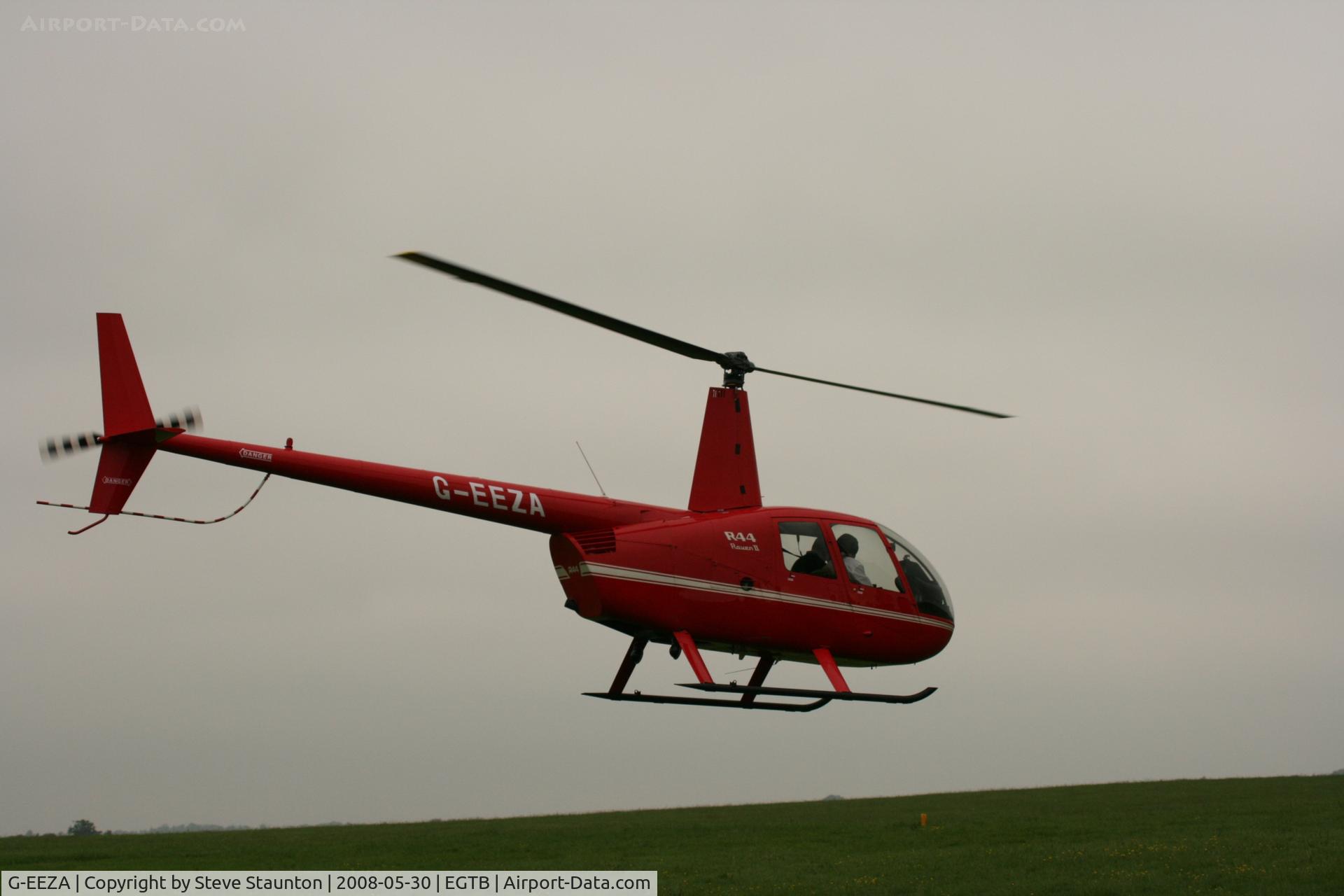 G-EEZA, 2003 Robinson R44 Raven II C/N 10071, Taken at Wycombe Air Park using my new Sigma 50 to 500 APO DG HSM lens (The Beast)