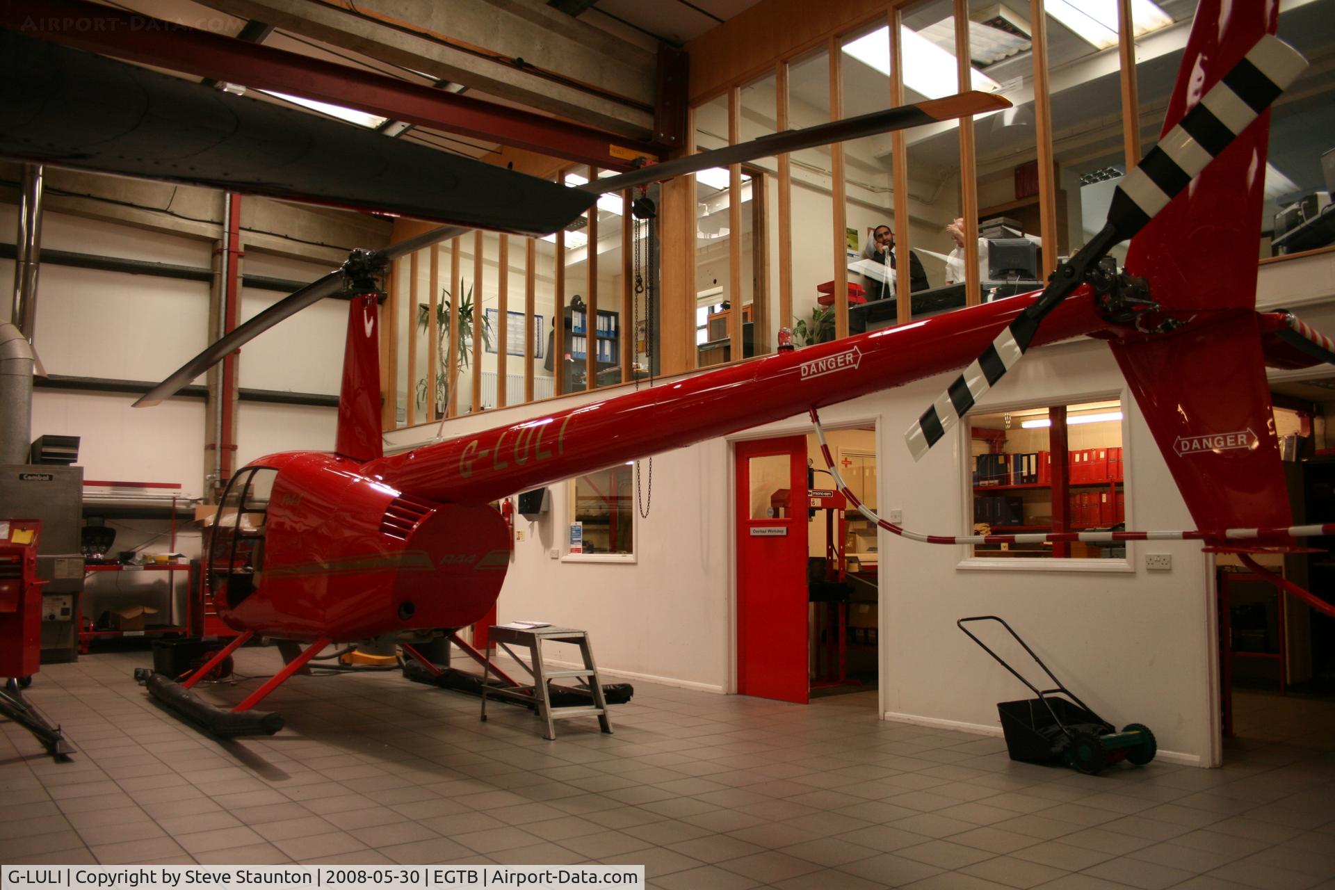 G-LULI, 2008 Robinson R44 II C/N 12241, Taken at Wycombe Air Park using my new Sigma 50 to 500 APO DG HSM lens (The Beast)