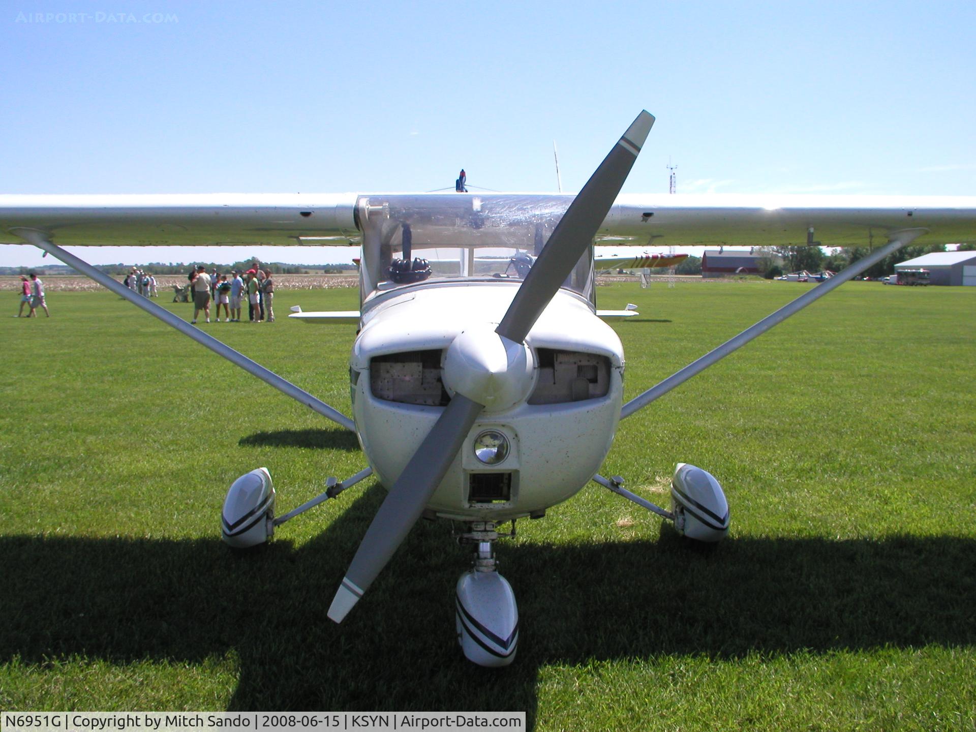 N6951G, 1970 Cessna 150L C/N 15072451, Stanton Father's Day Fly-In 2008.