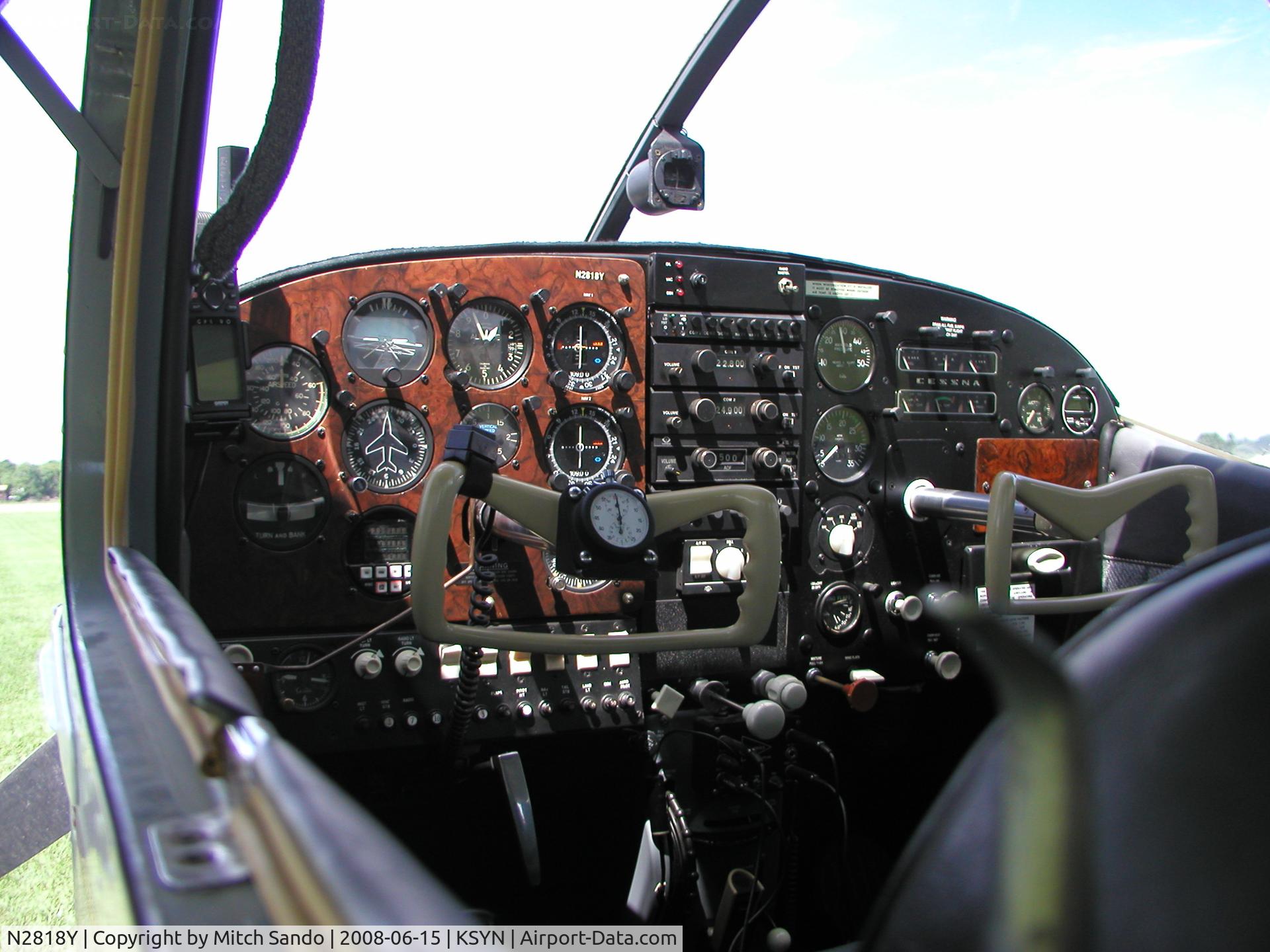 N2818Y, 1962 Cessna 182E Skylane C/N 18253818, Stanton Father's Day Fly-In 2008.