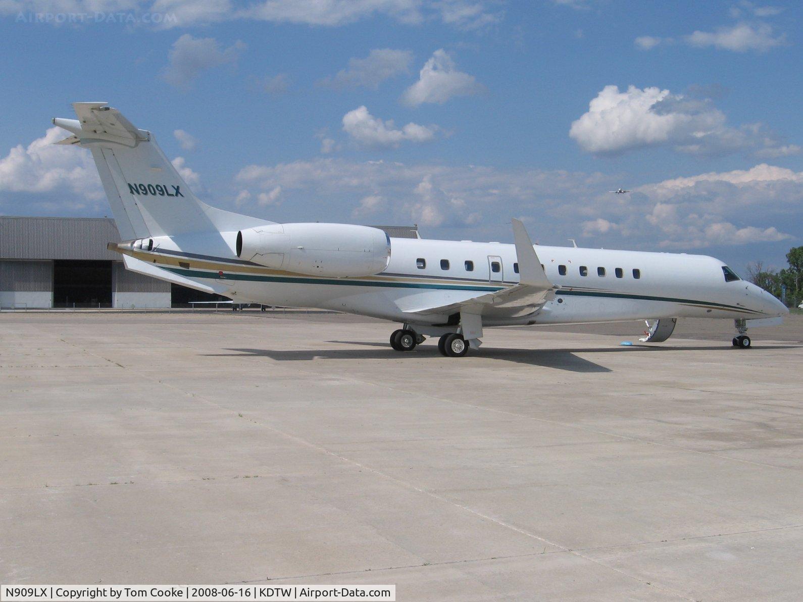 N909LX, 2006 Embraer EMB-135BJ Legacy C/N 14500942, Legacy