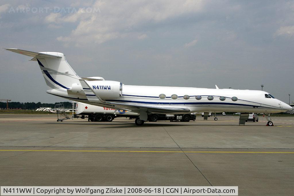 N411WW, 2004 Gulfstream Aerospace GV-SP (G550) C/N 5063, visitor