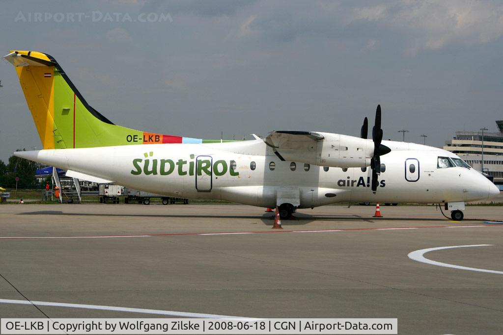 OE-LKB, 1995 Dornier 328-110 C/N 3036, visitor