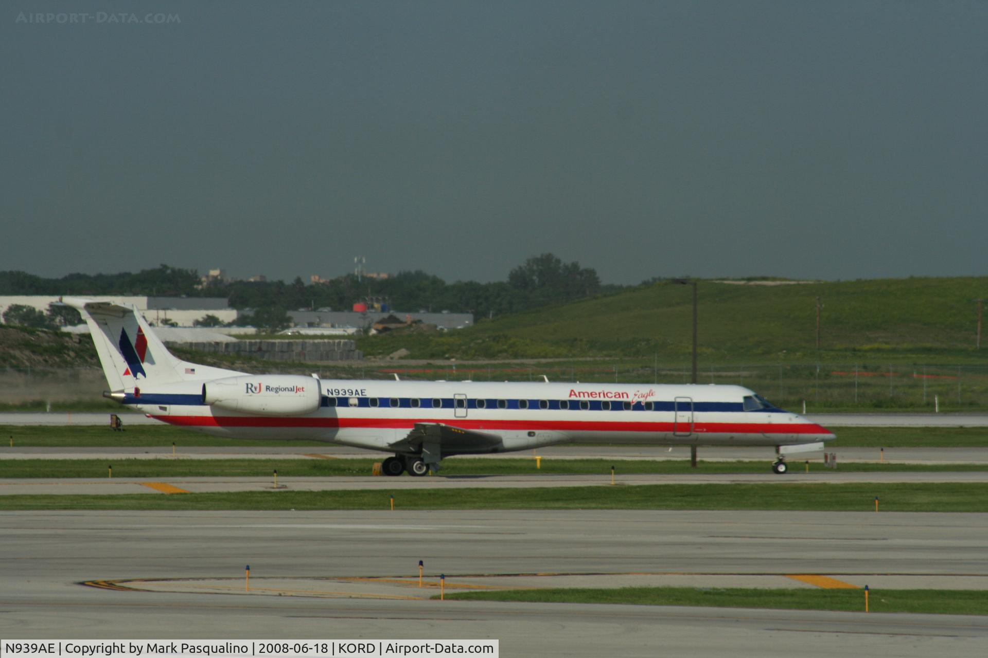 N939AE, 2005 Embraer ERJ-145LR (EMB-145LR) C/N 14500923, EMB-145LR