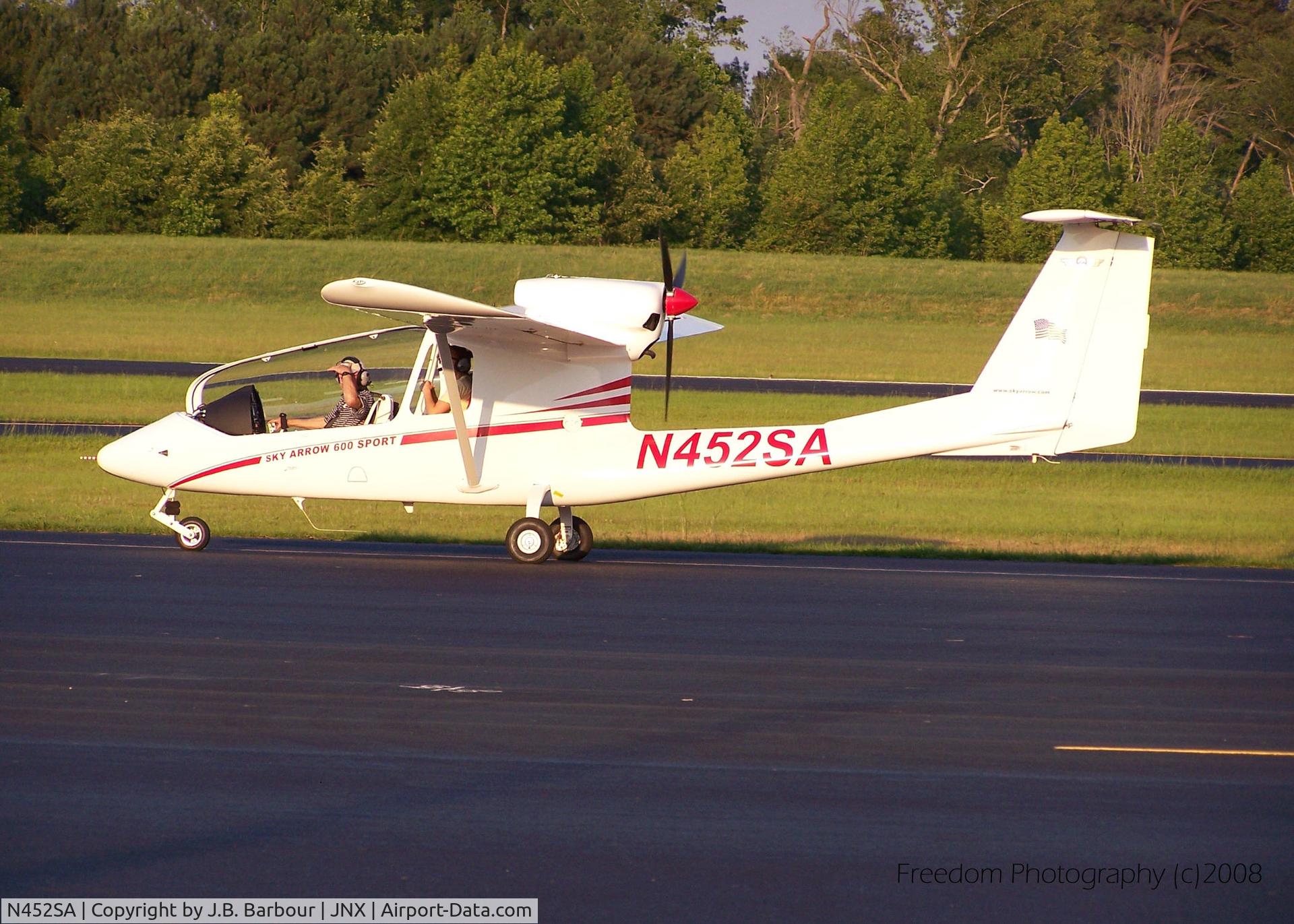 N452SA, 2007 Iniziative Industriali Italiane Sky Arrow 600 Sport C/N LSA011, A nice light sport plane.