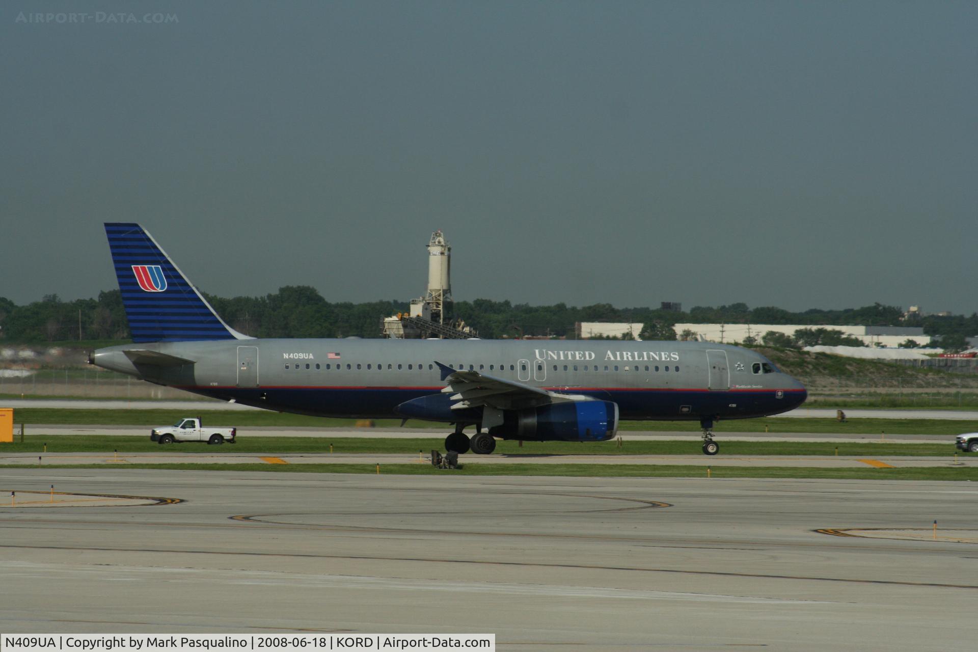 N409UA, 1994 Airbus A320-232 C/N 462, Airbus A320
