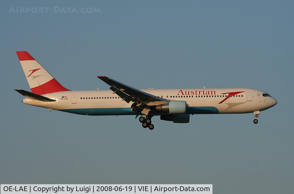 OE-LAE, 2000 Boeing 767-3Z9/ER C/N 30383, Austrian 767-300