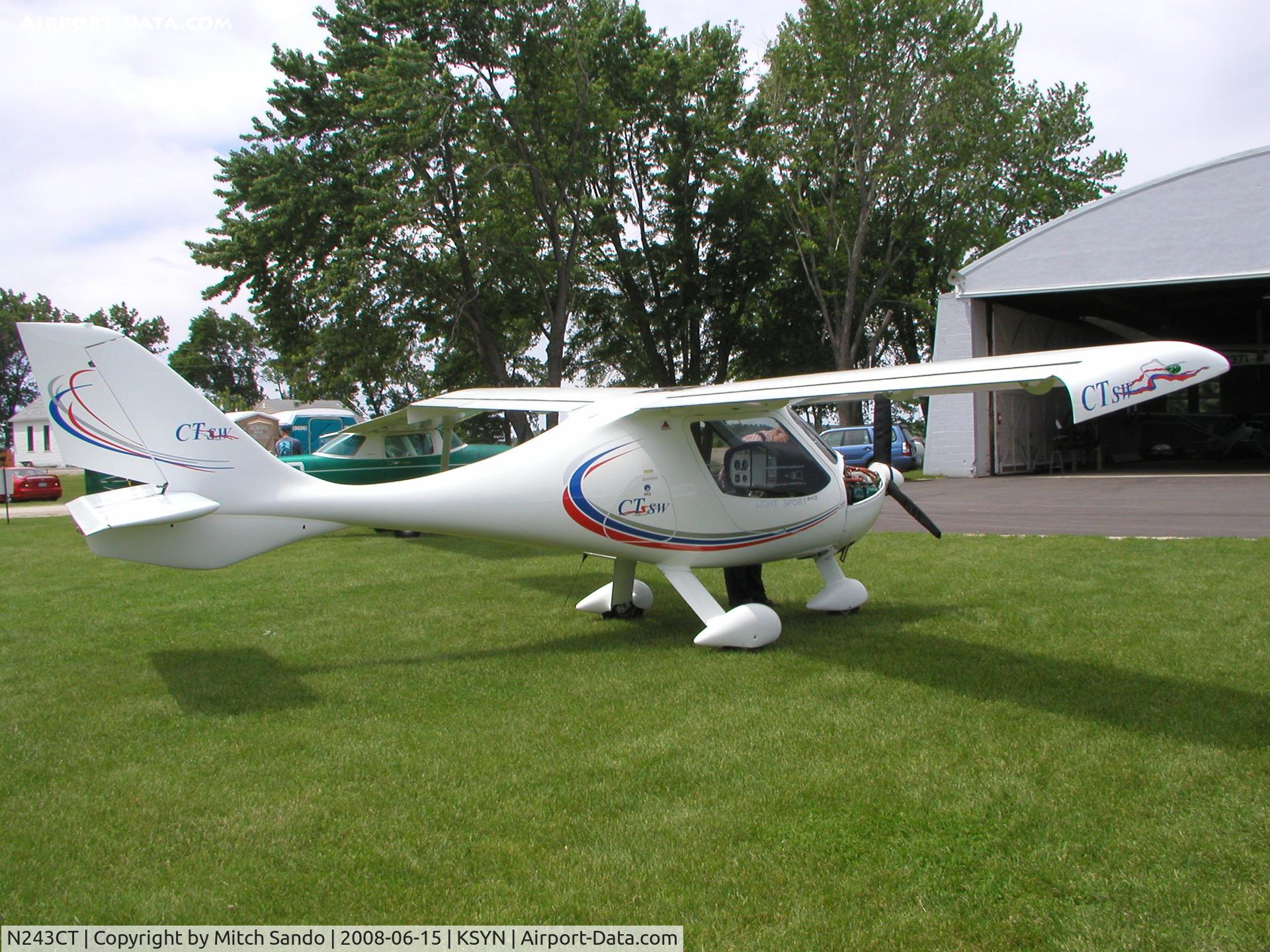 N243CT, 2007 Flight Design CTSW C/N 07-02-01, Stanton Father's Day Fly-In 2008.