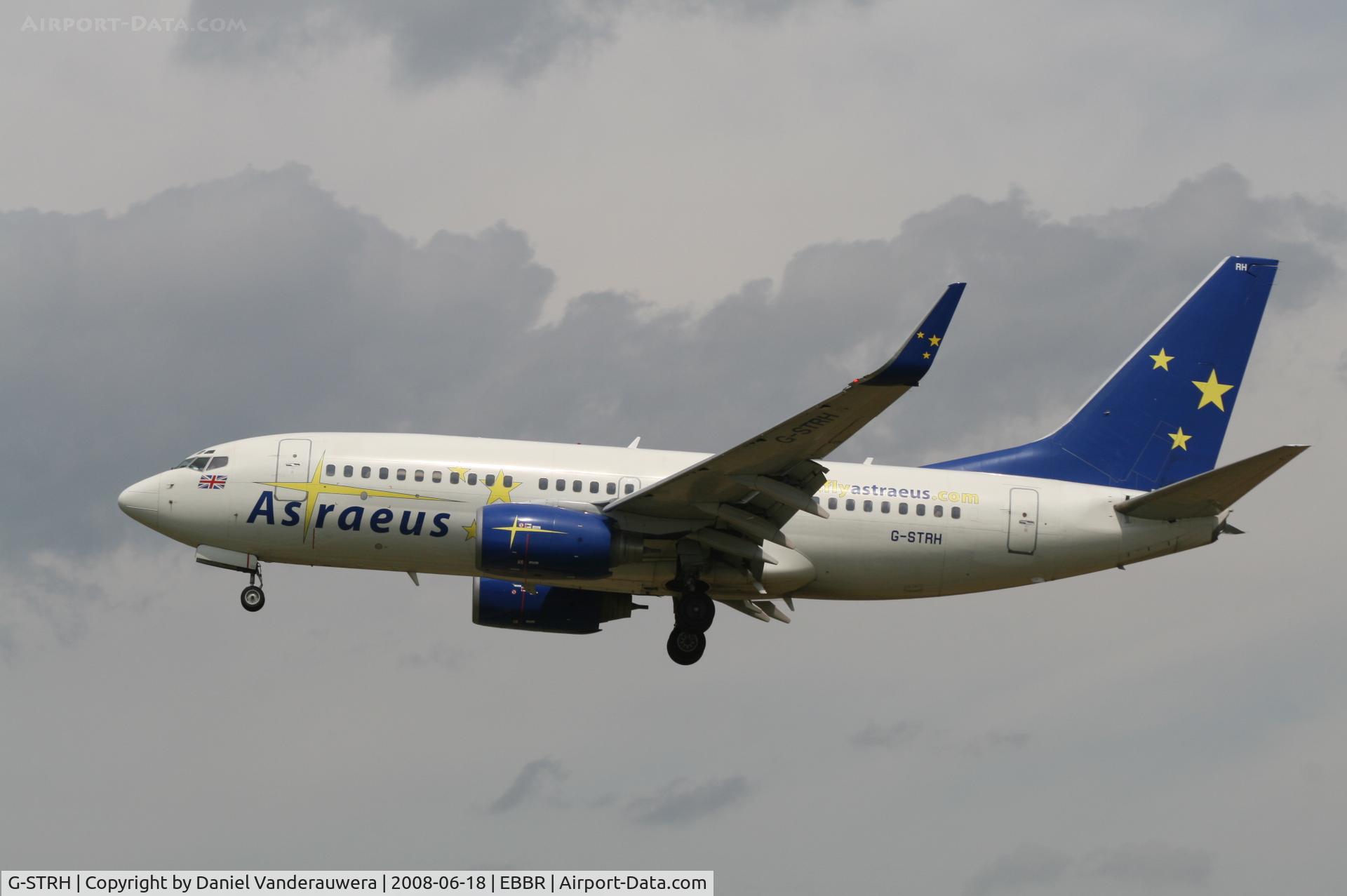 G-STRH, 2002 Boeing 737-76N C/N 32737, arrival of flight NB637 to rwy 25L