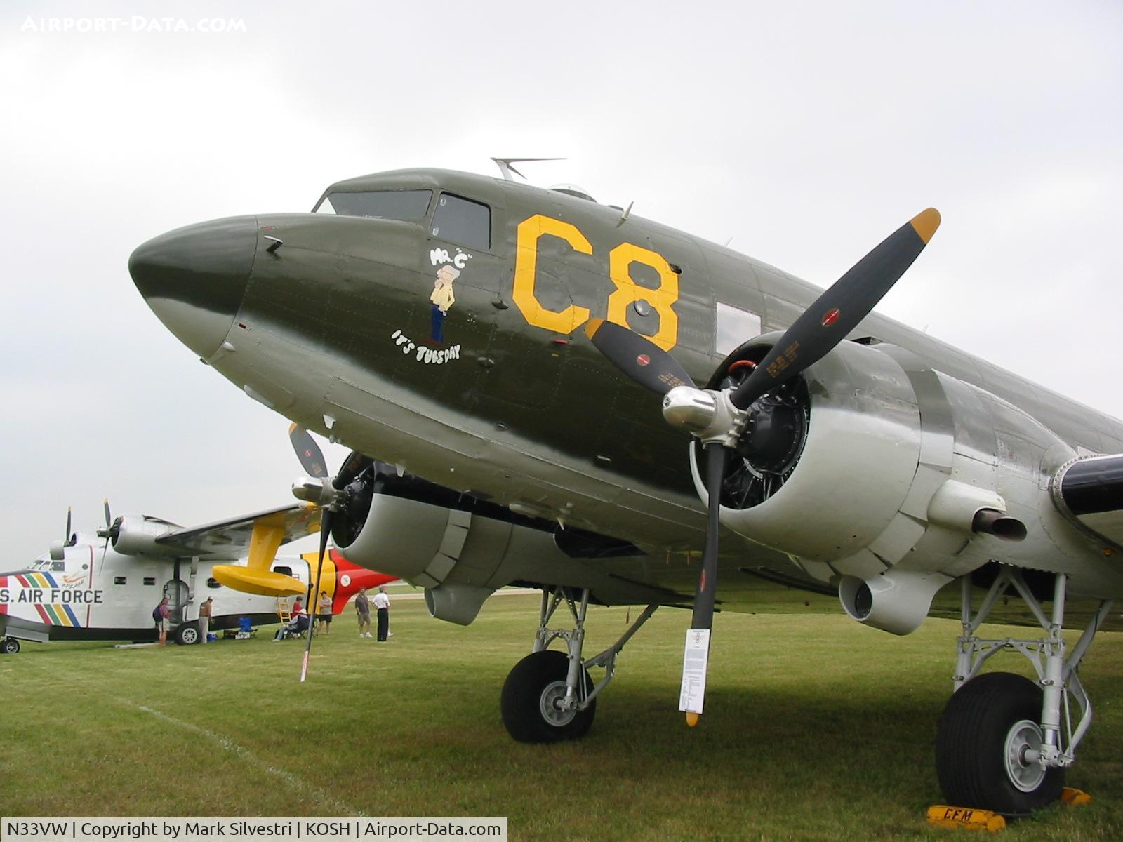 N33VW, 1943 Douglas DC3C-S1C3G (C-47A) C/N 20401, Oshkosh 2003