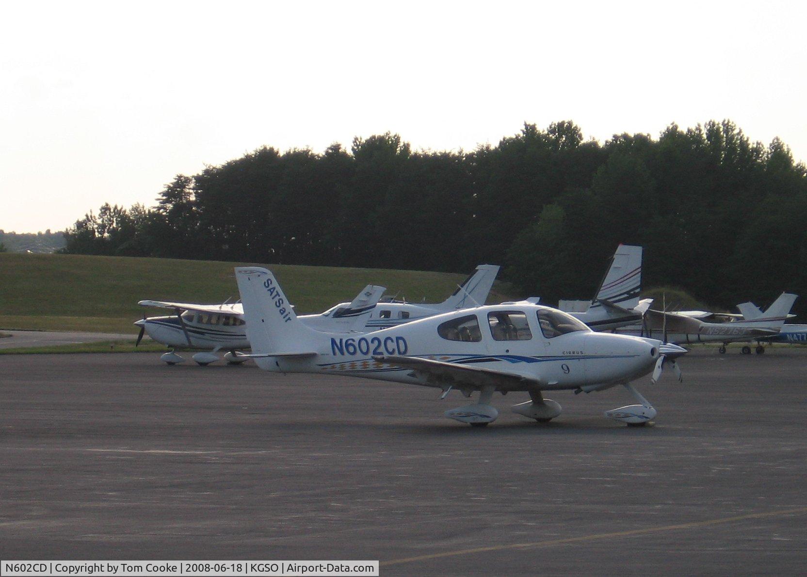 N602CD, 2005 Cirrus SR22 G2 C/N 1398, charter Cirrus SR22