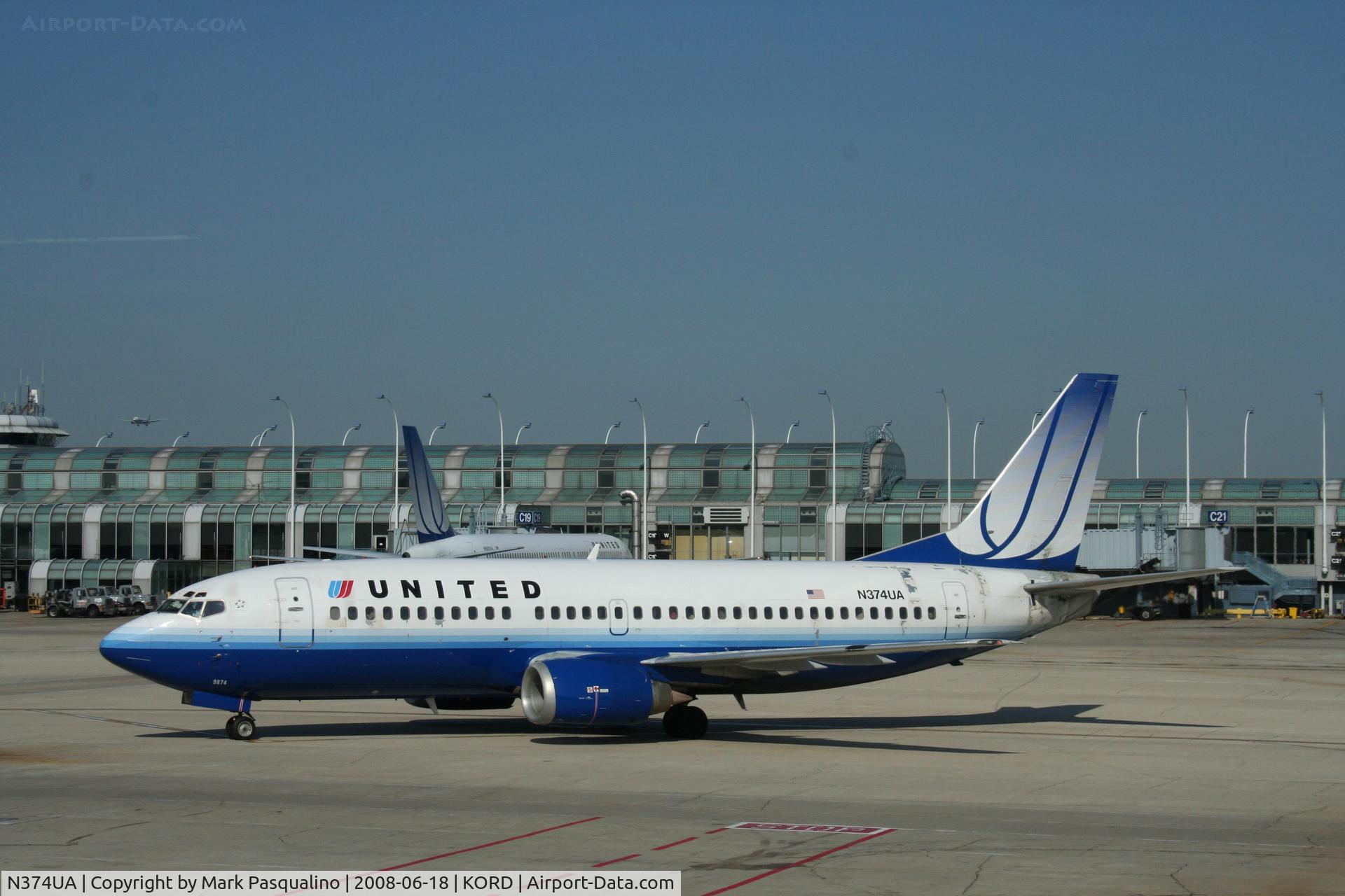 N374UA, 1989 Boeing 737-322 C/N 24639, Boeing 737-300