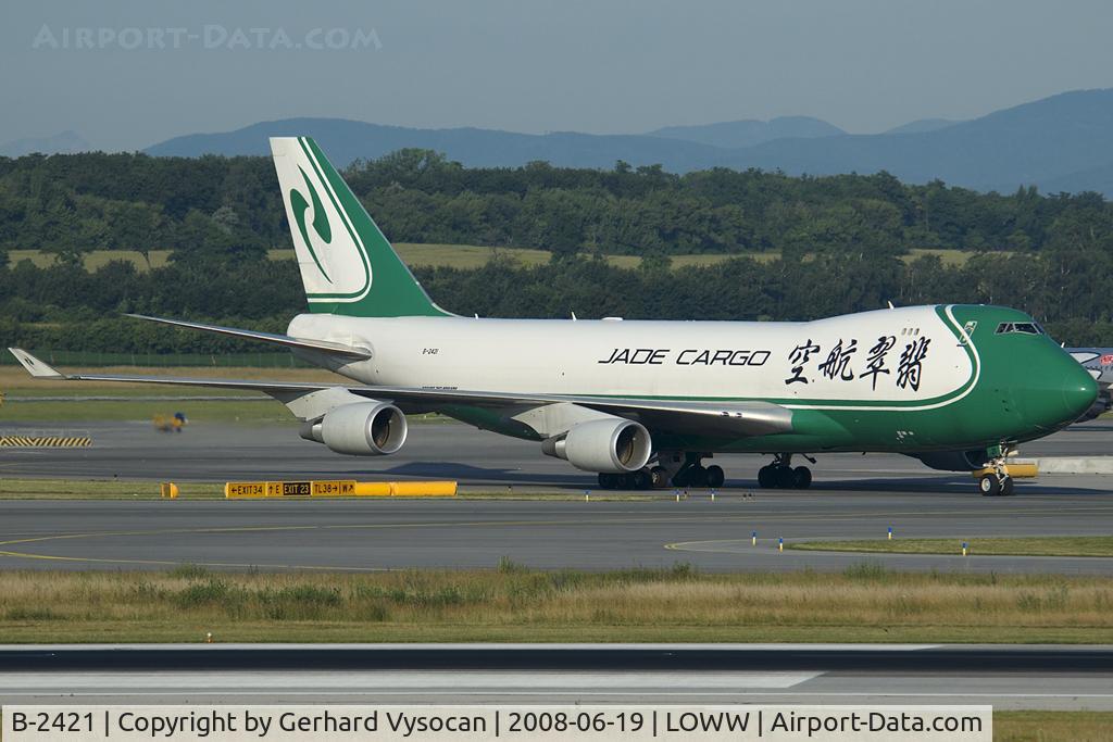 B-2421, 2007 Boeing 747-4EVF/ER/SCD C/N 35169, first time @ Vienna