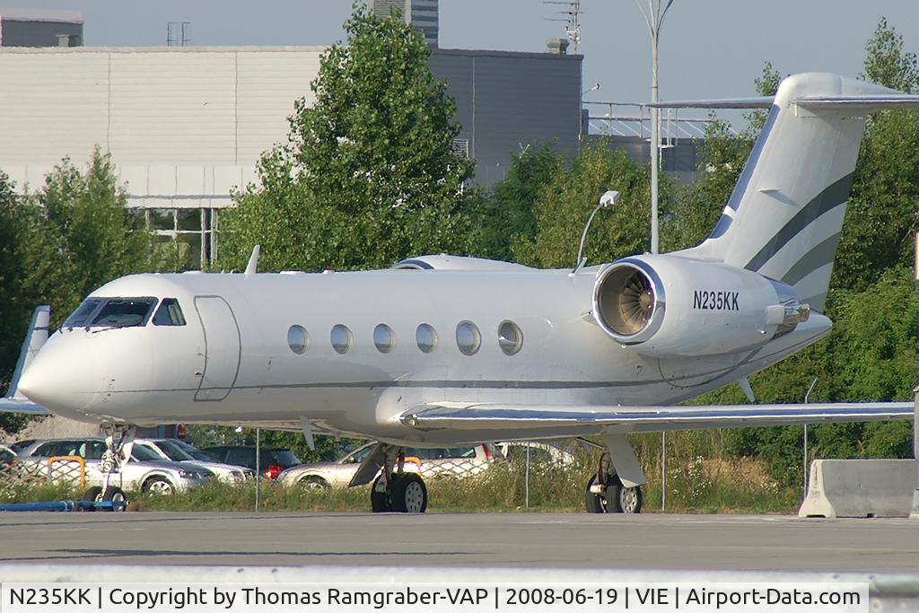 N235KK, 2001 Gulfstream Aerospace G-IV C/N 1458, Gulfstream 4