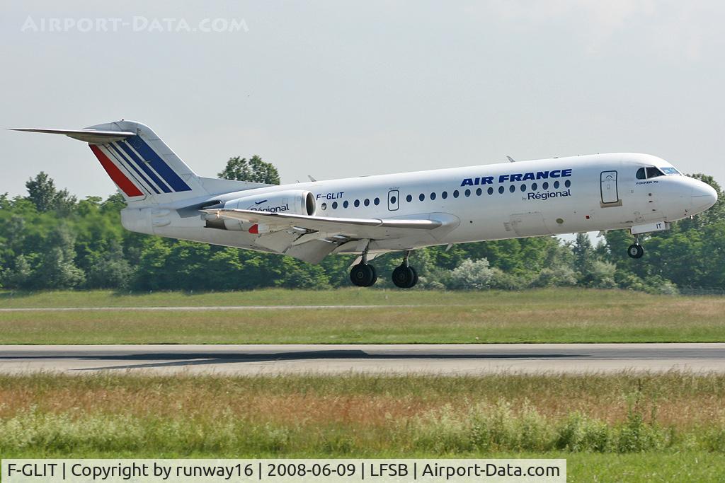 F-GLIT, 1995 Fokker 70 (F-28-0070) C/N 11541, Régional landing on rwy 16