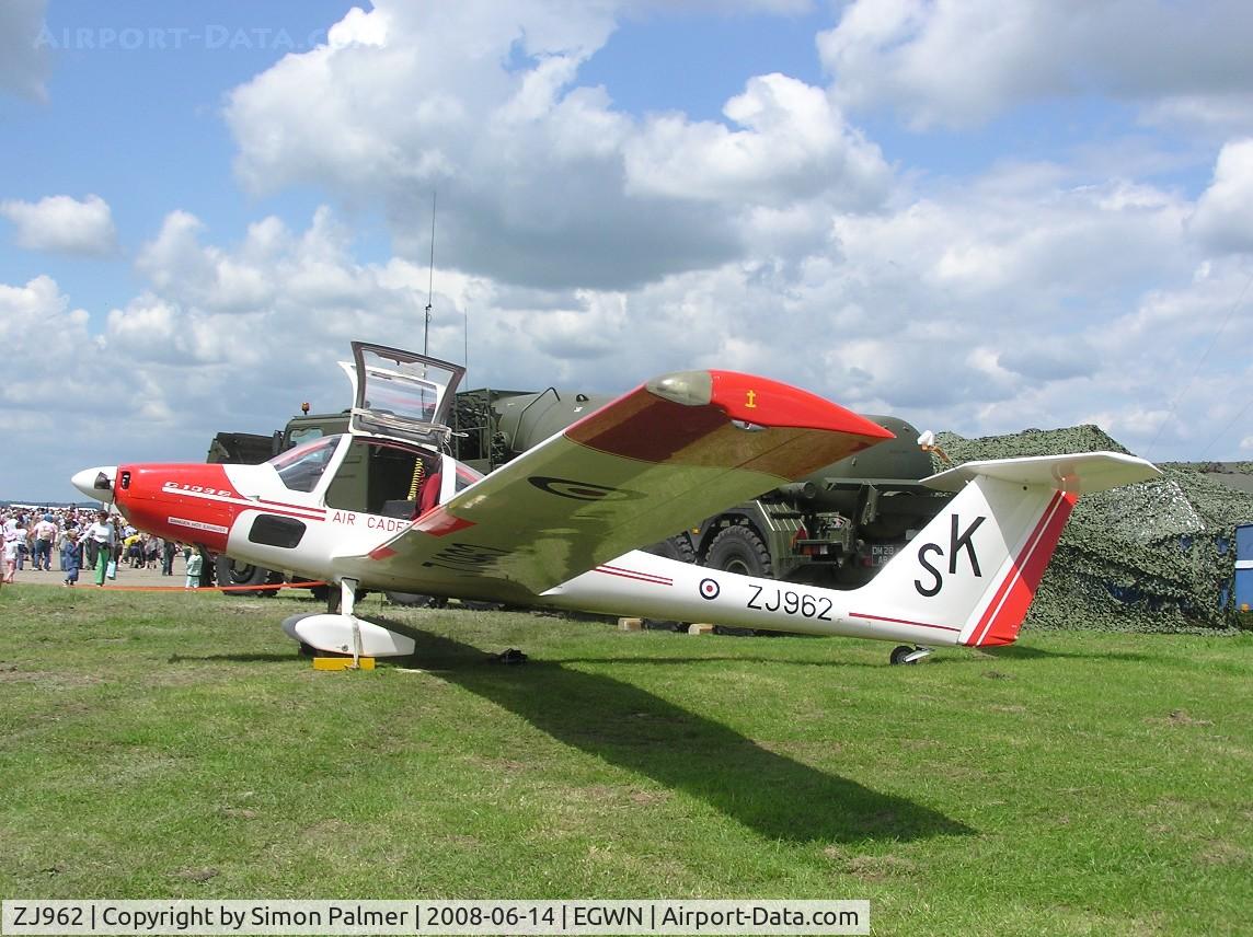 ZJ962, Grob G-109B Vigilant T1 C/N 6550, Grob G109B Vigilant T1 at RAF Halton