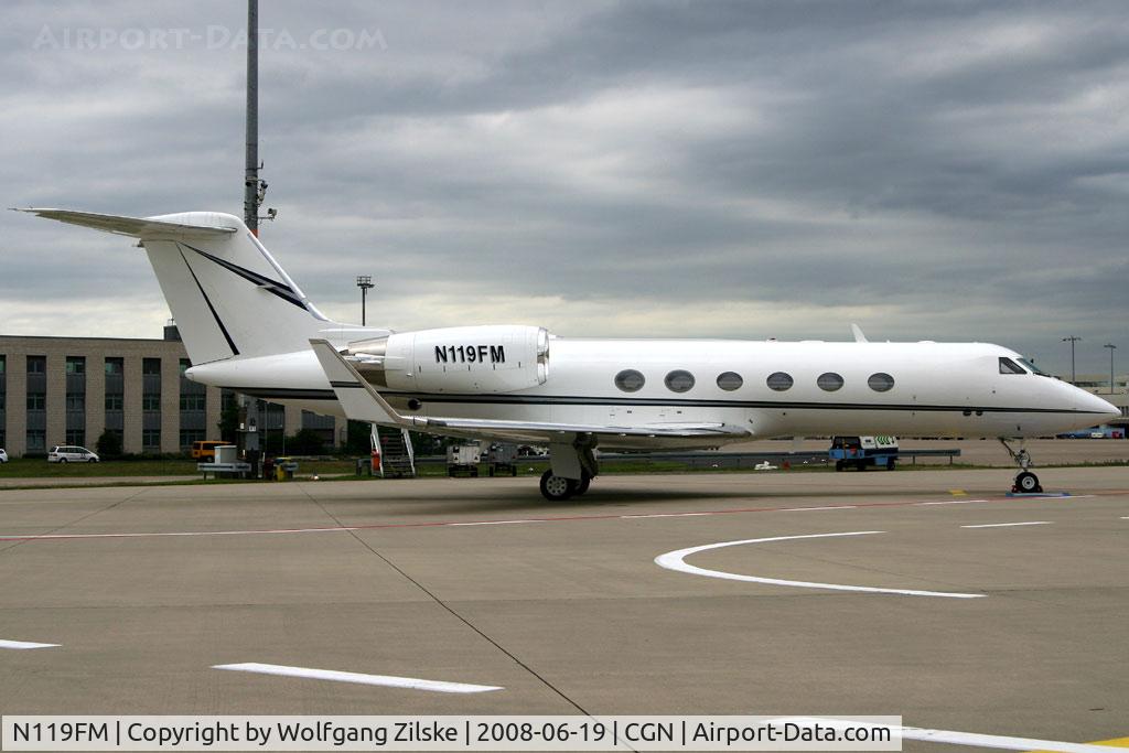 N119FM, 2001 Gulfstream Aerospace G-IV C/N 1464, visitor