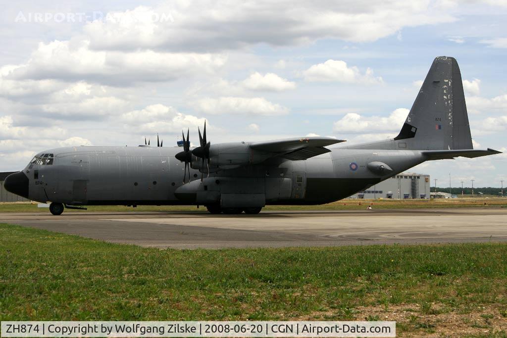 ZH874, 1997 Lockheed Martin C-130J-30 Hercules C.4 C/N 382-5458, visitor