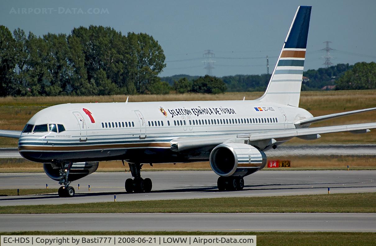 EC-HDS, 1999 Boeing 757-256 C/N 26252, Comes from innsbruck with the soccer team of spain during the euro 2008.