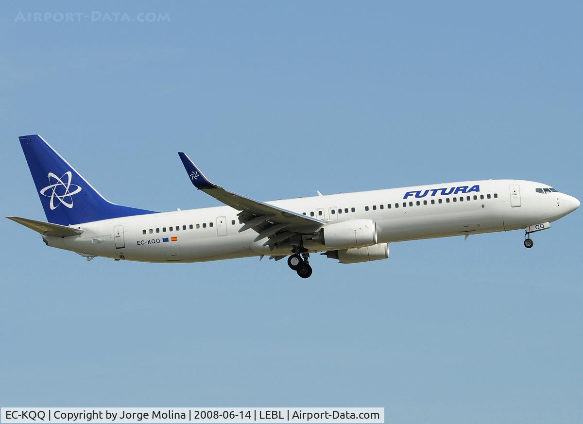 EC-KQQ, 2008 Boeing 737-96N/ER C/N 35223, New 739ER for Futura.