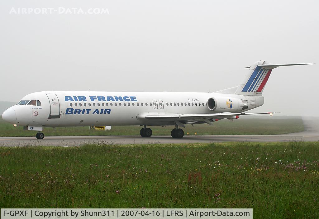 F-GPXF, 1991 Fokker 100 (F-28-0100) C/N 11330, Lining up rwy 03 for departure...