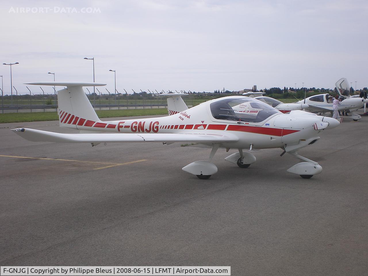 F-GNJG, Diamond DA-20A-1-80 Katana C/N 10225, Parked during some sort of open door day at the 