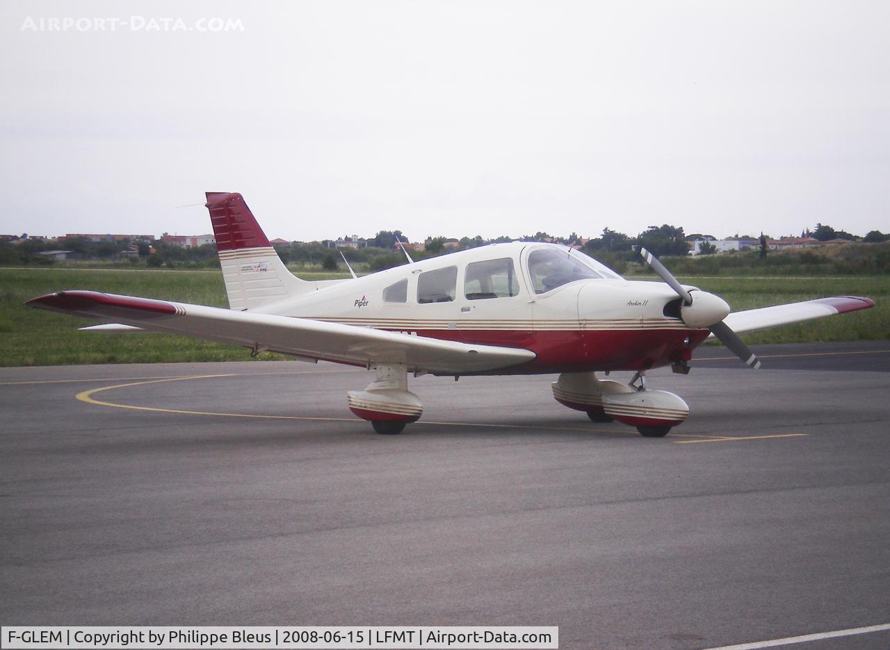 F-GLEM, Piper PA-28-181 Archer C/N 28-7990494, It is clearly an Archer II as written on the body. On the parking of the 