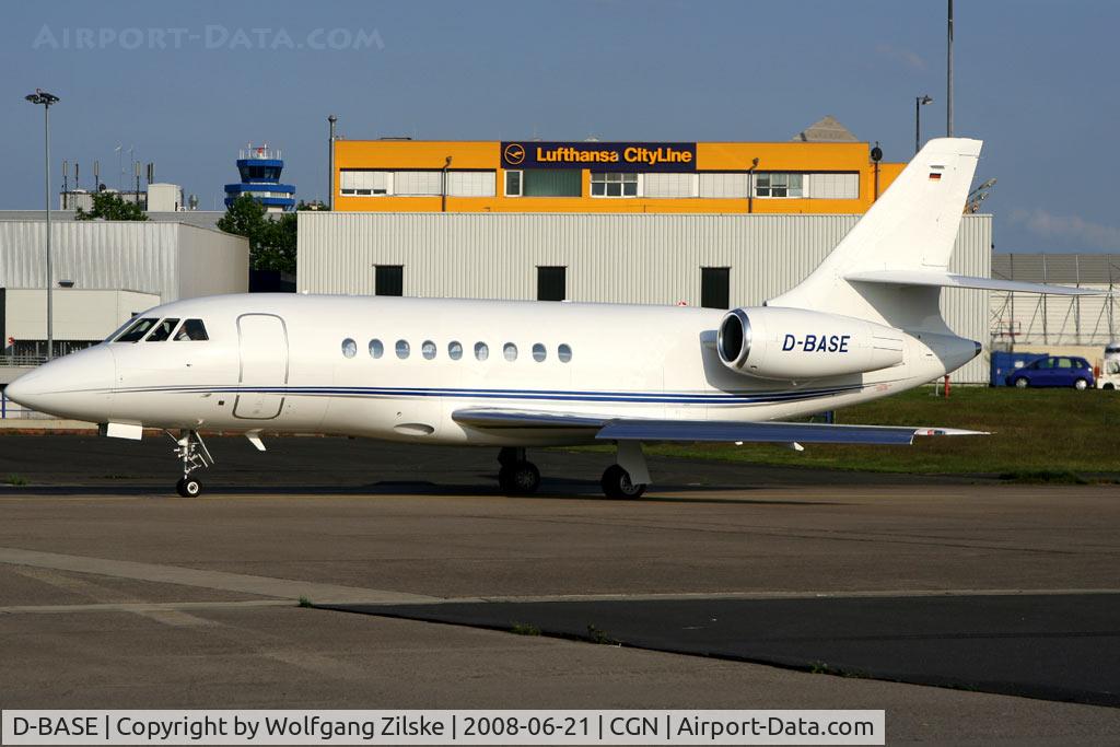 D-BASE, 2007 Dassault Falcon 2000EX C/N 111, visitor