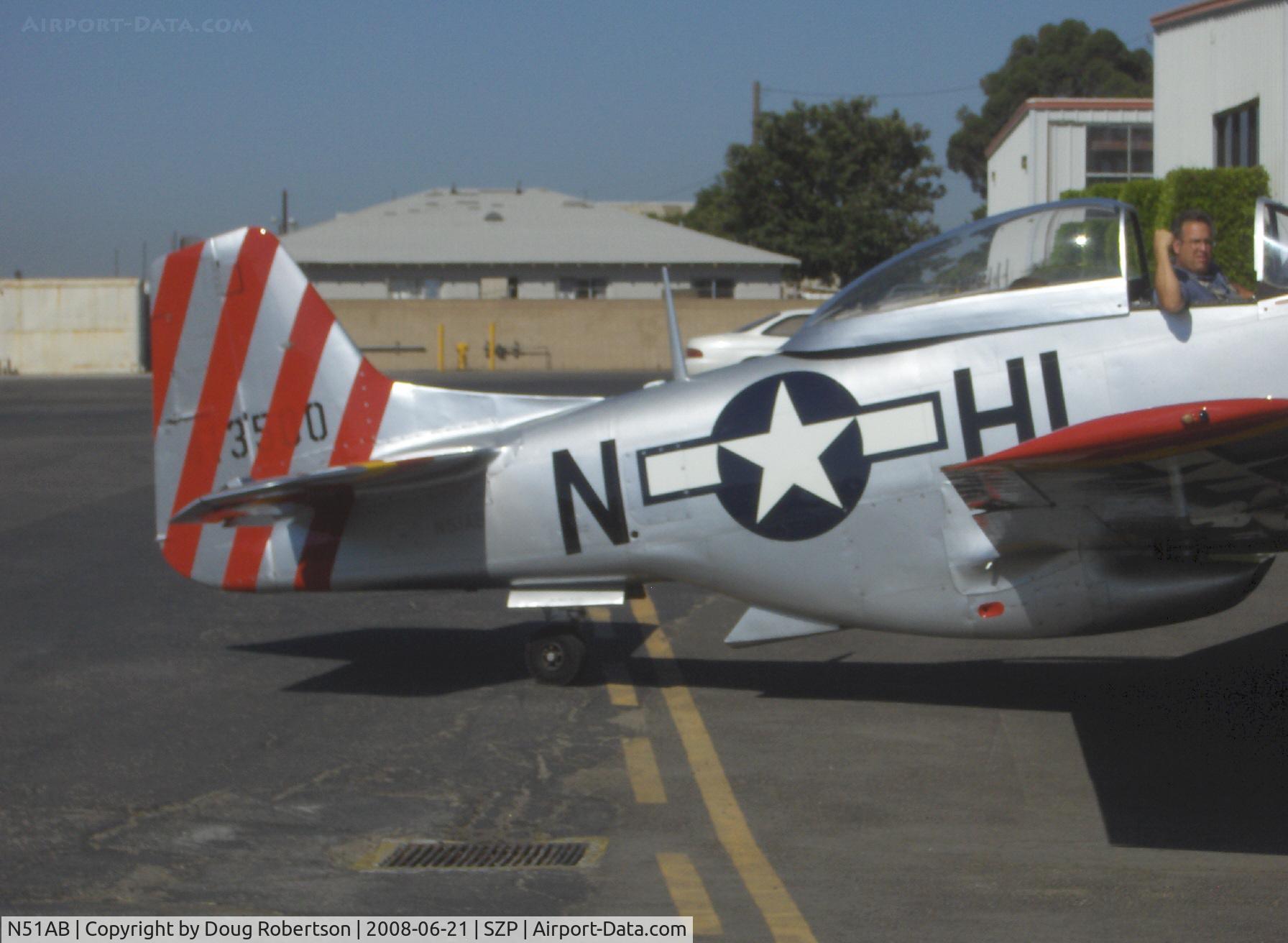 N51AB, 1944 North American P-51D Mustang C/N 44-14777, 1944 North American/Aero Classics P-51D MUSTANG 'Flying Dutchman', Rolls Royce V-1650-7 1,490 Hp MERLIN, Limited class, silver-metallic paint overall