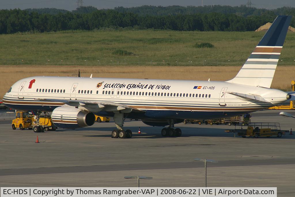EC-HDS, 1999 Boeing 757-256 C/N 26252, Privilege Style Boeing 757-200