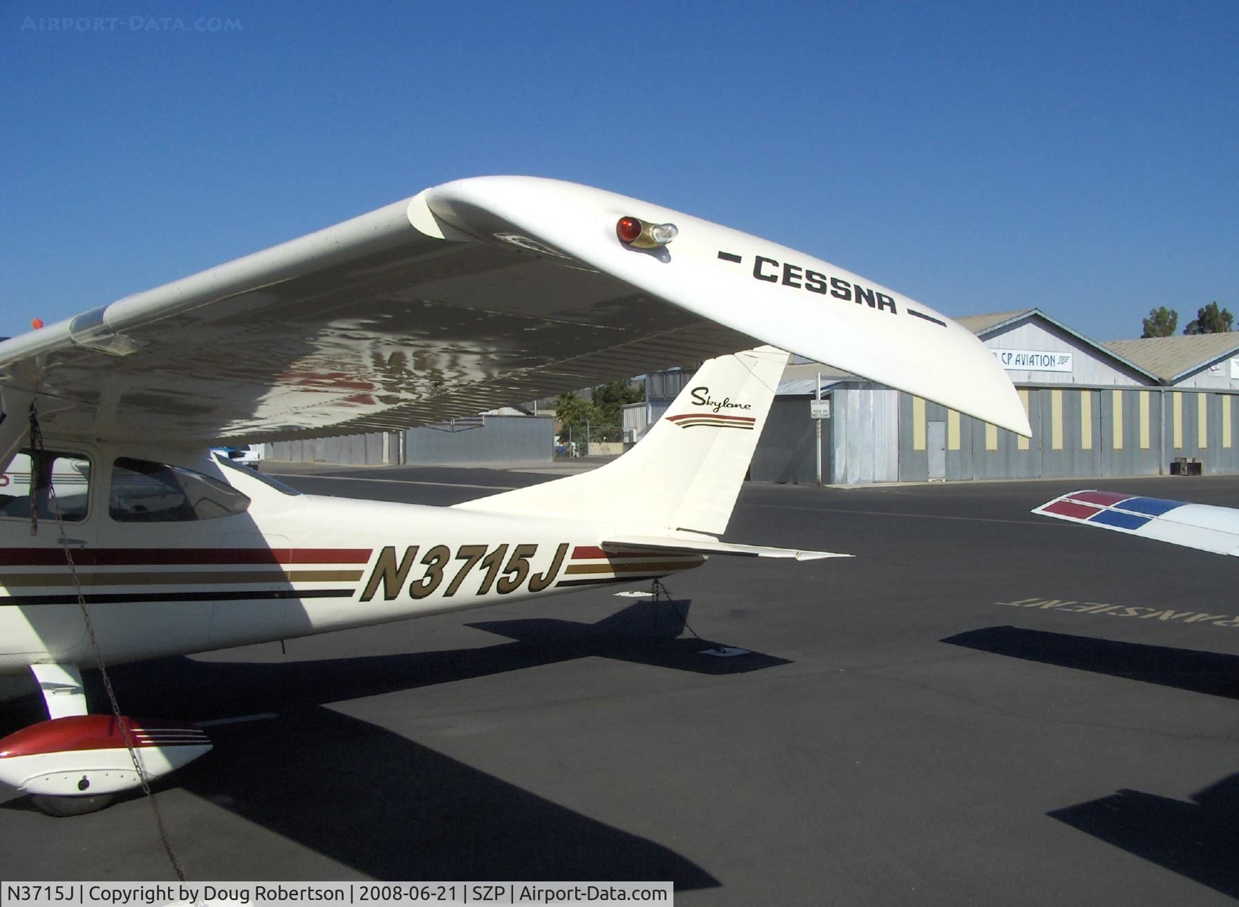 N3715J, 1963 Cessna 182G Skylane C/N 18255115, 1963 Cessna 182G SKYLANE, Continental O-470-S 230 Hp, booster tip closeup
