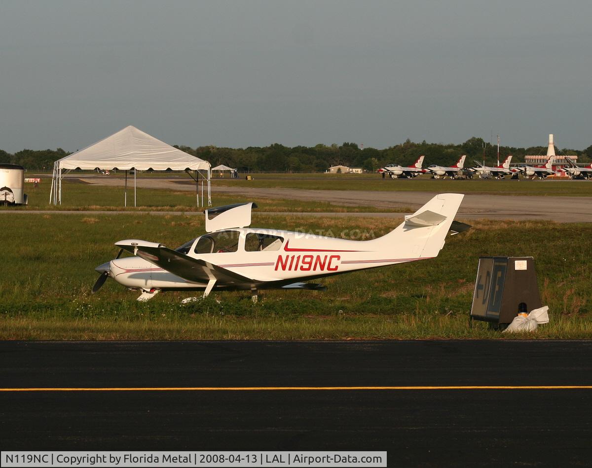 N119NC, 1991 Wheeler Express C/N 1119, JL Express had some sort of rudder issue and lost control on taxiway