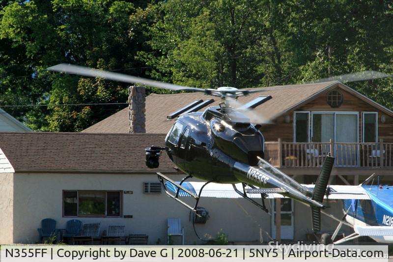 N355FF, 1982 Aerospatiale AS-355F-1 Ecureuil 2 C/N 5133, Arriving home