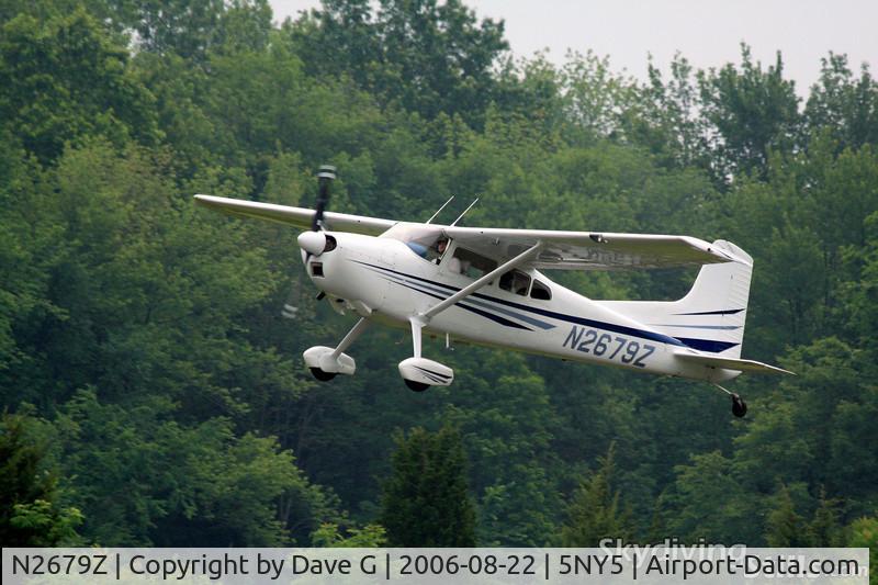 N2679Z, 1963 Cessna 185C Skywagon C/N 185-0679, Departing Gardiner, NY