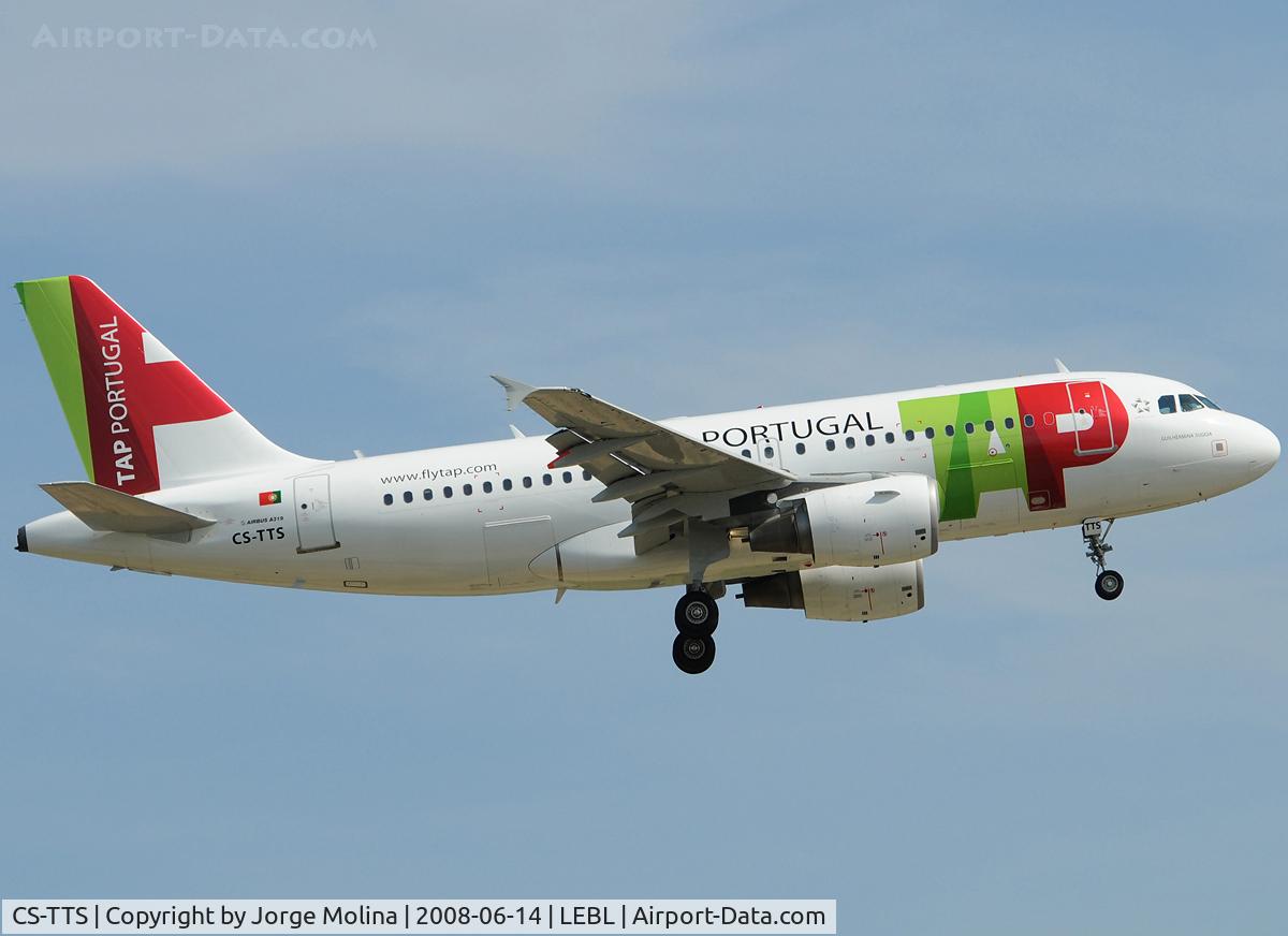 CS-TTS, 2002 Airbus A319-112 C/N 1765, 