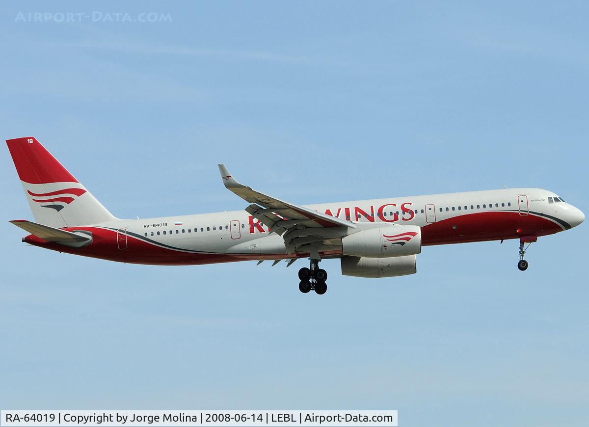 RA-64019, 2000 Tupolev Tu-204-100 C/N 1450741064019, New russian airline.