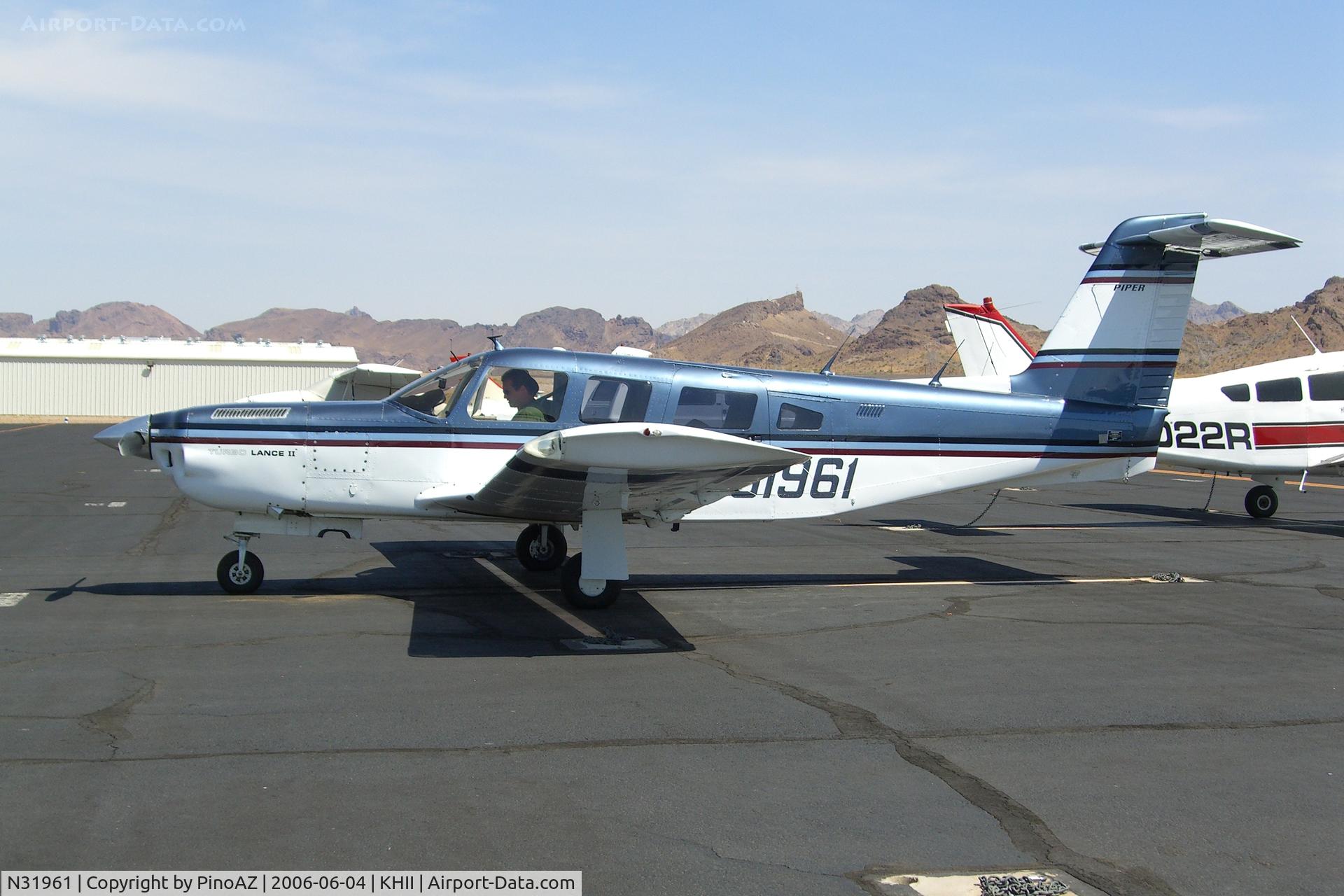 N31961, 1978 Piper PA-32RT-300T Turbo Lance II C/N 32R-7887017, Don @ Lake Havasu
