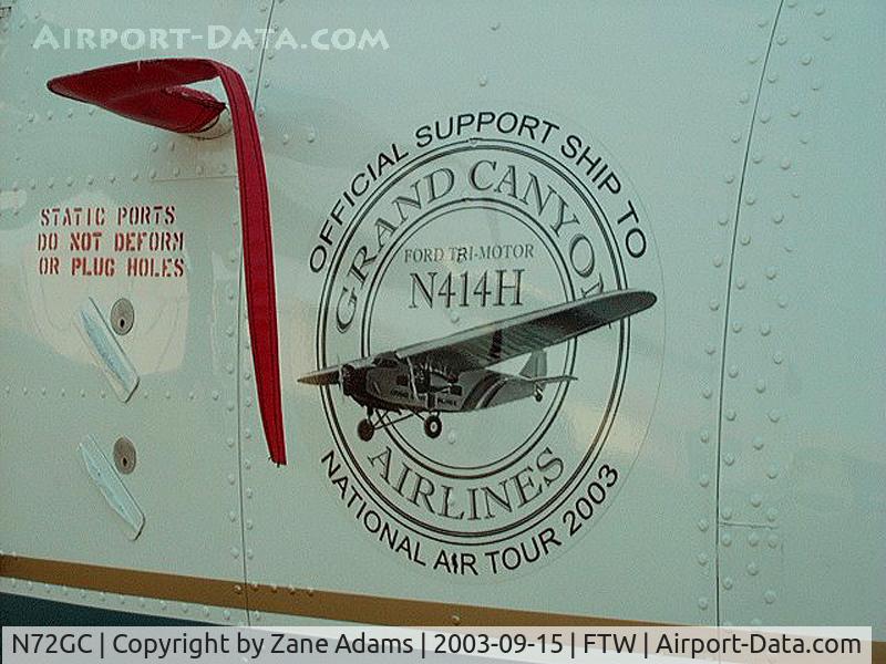 N72GC, 1969 De Havilland Canada DHC-6-300 Twin Otter C/N 264, National Air Tour stop at Ft. Worth Meacham Field - 2003