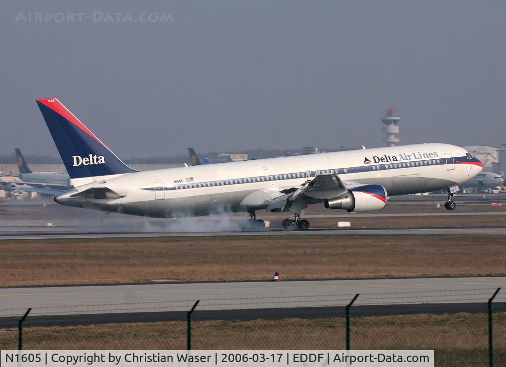 N1605, 1999 Boeing 767-332 C/N 30198, Delta
