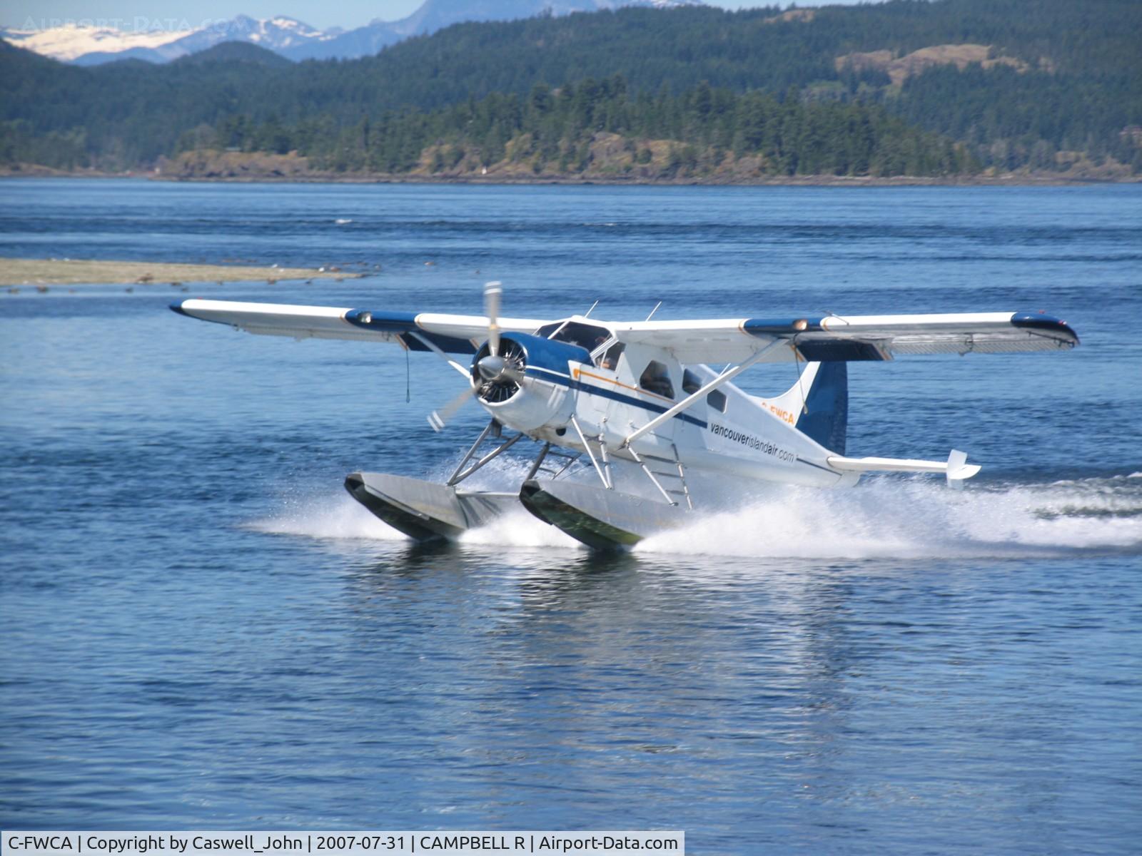 C-FWCA, 1958 De Havilland Canada DHC-2 Beaver Mk.I C/N 1285, Landing Campbell River Spit