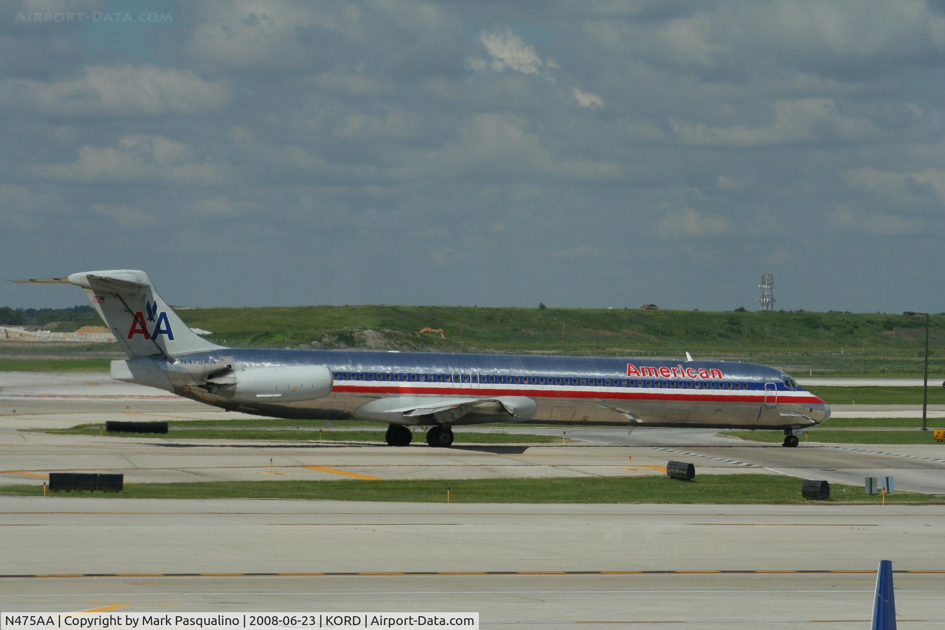 N475AA, 1988 McDonnell Douglas MD-82 (DC-9-82) C/N 49650, MD-82