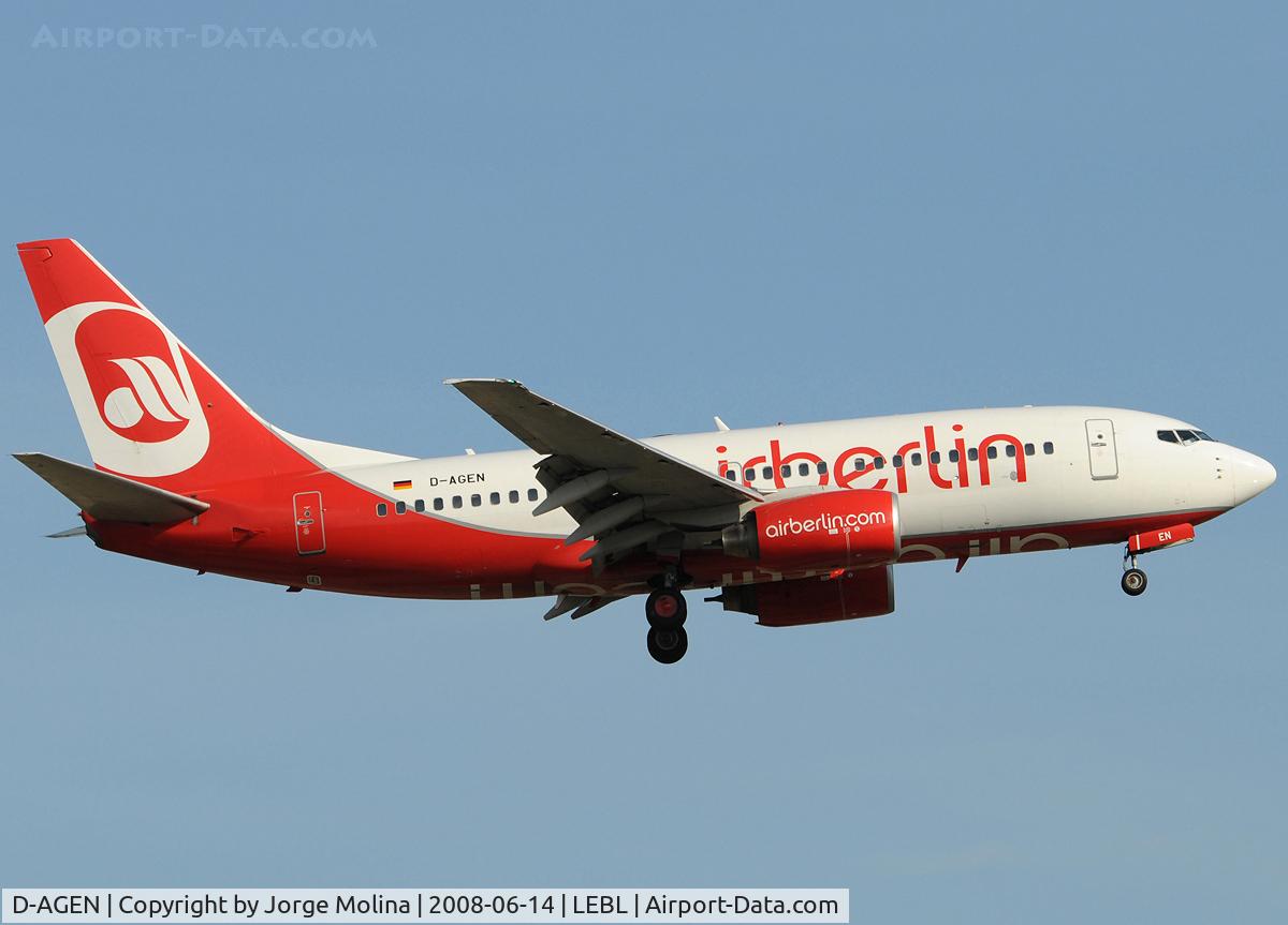 D-AGEN, 1998 Boeing 737-75B C/N 28100, Clear to land RWY 25R.