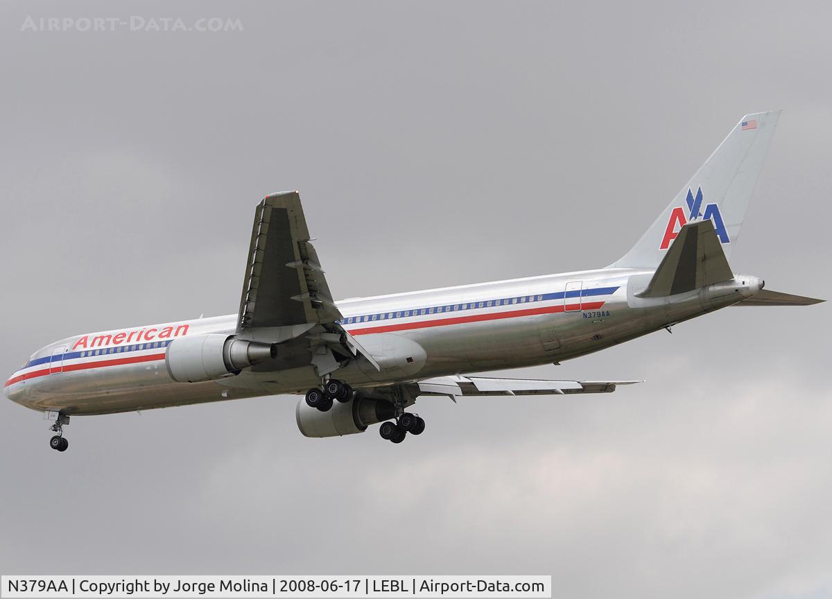 N379AA, 1993 Boeing 767-323/ER C/N 25448, Amazing approach to RWY 25R.