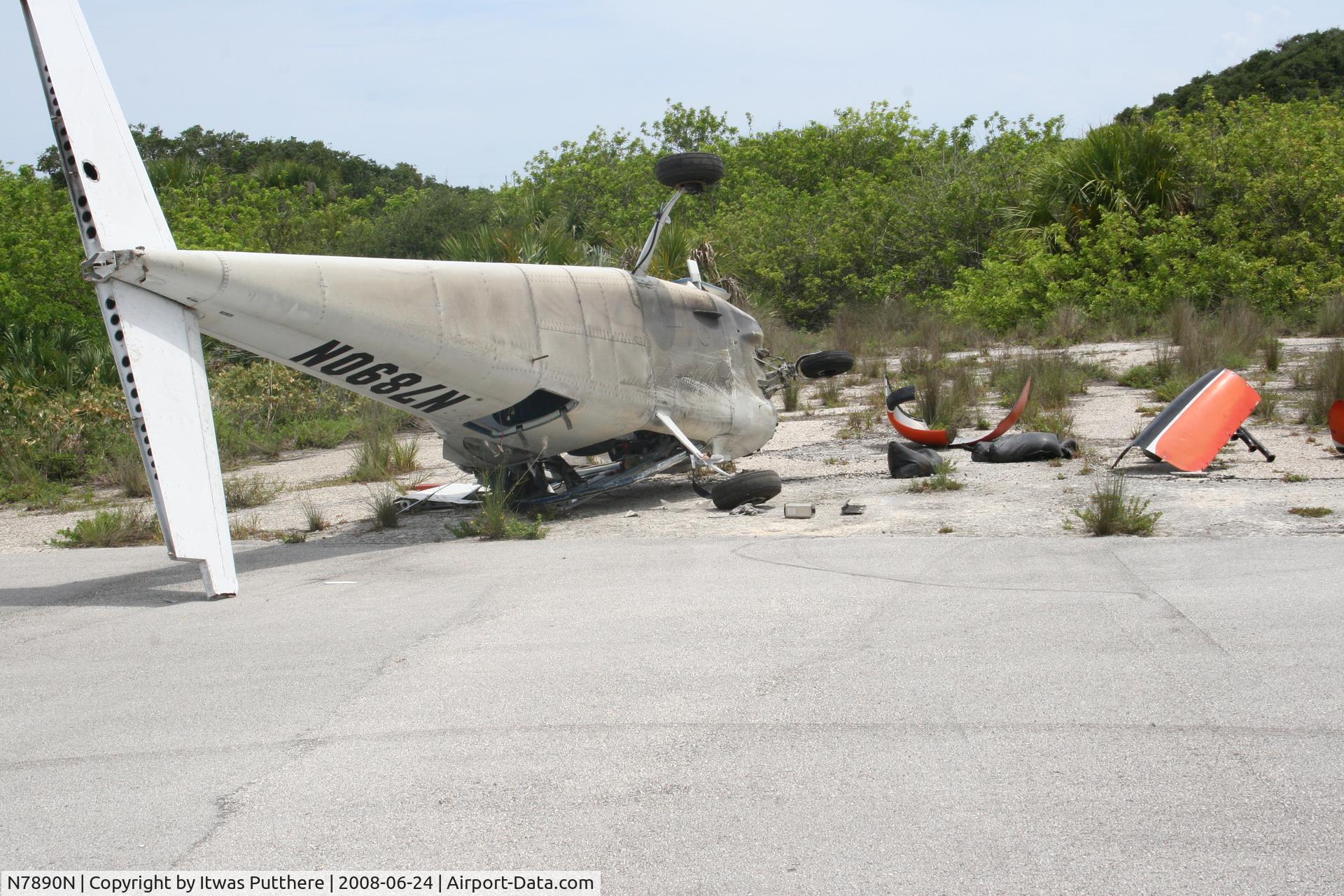 N7890N, 1967 Cessna R172E C/N R172-0281, Crashed